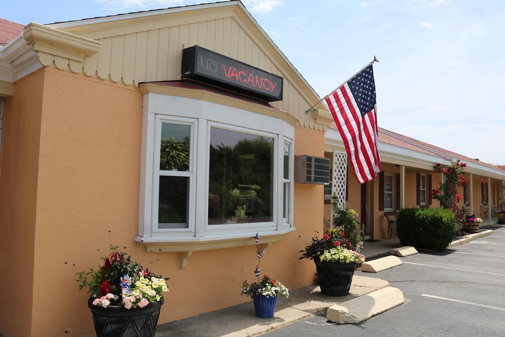 The Bay Willows Inn Middletown Dış mekan fotoğraf